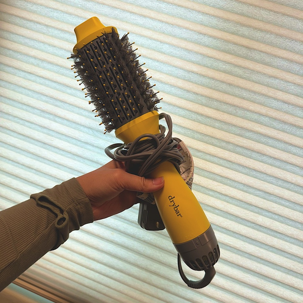 Drybar Oval Doubleshot Hairdryer